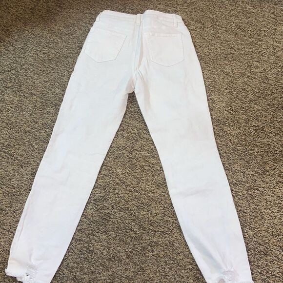 Tinseltown White Distressed Women Jeans Size 5 - Picture 3 of 11